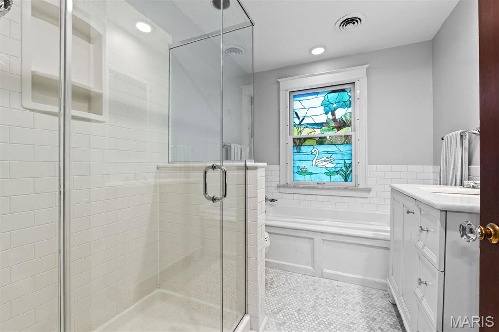 Hillcrest - Residential