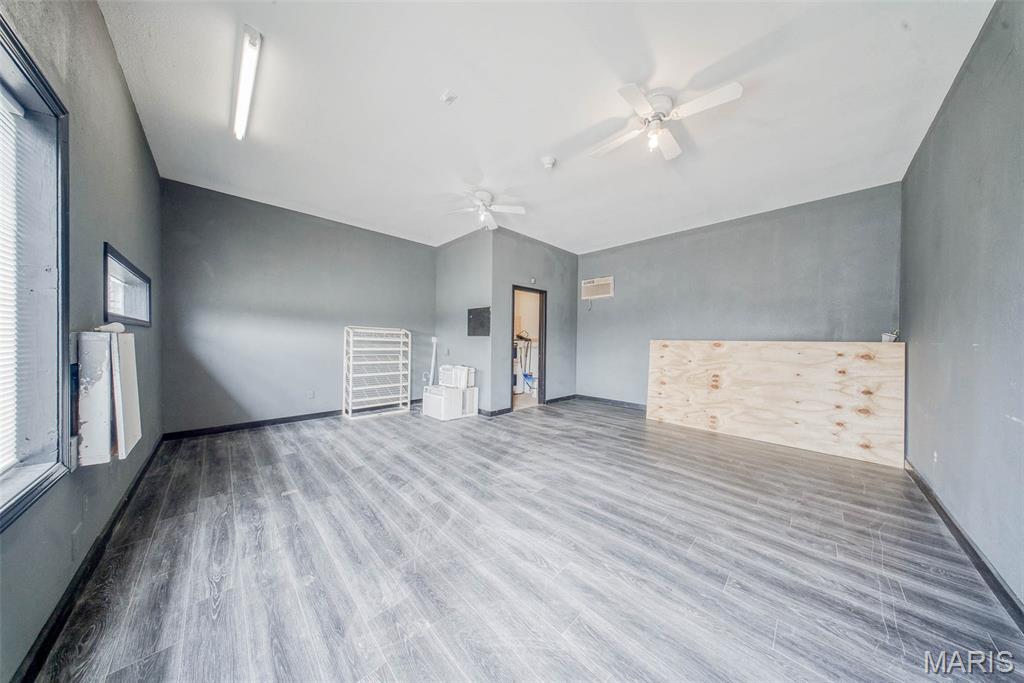 County - Commercial Sale