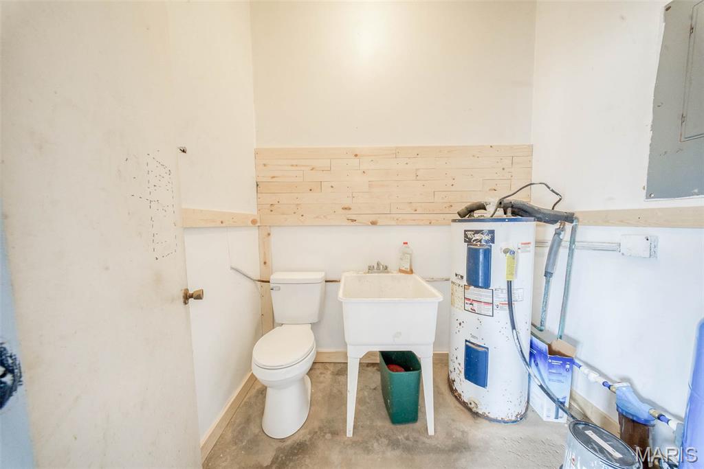 County - Commercial Sale