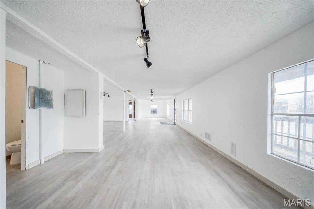 County - Commercial Sale