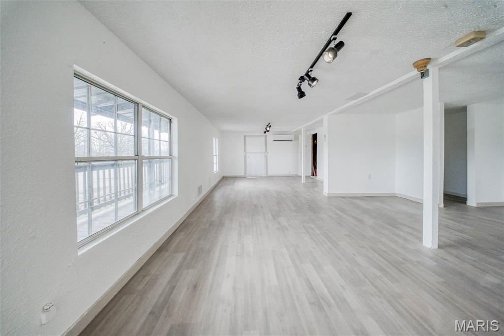 County - Commercial Sale