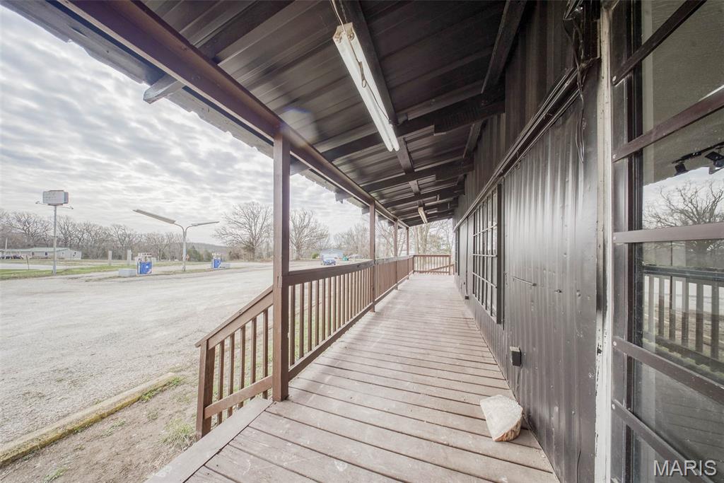 County - Commercial Sale