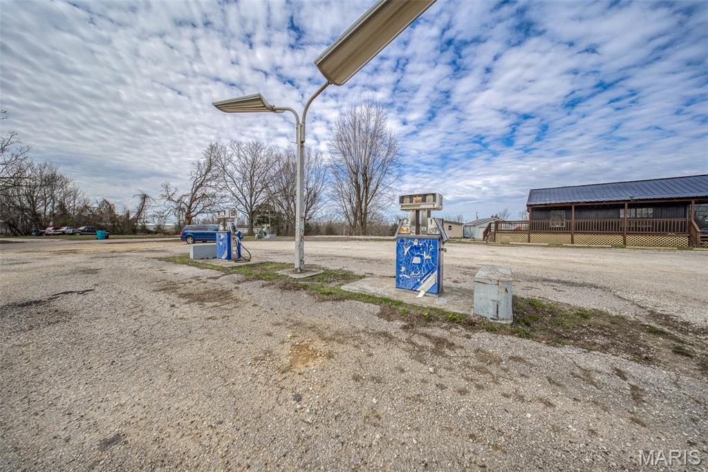 County - Commercial Sale