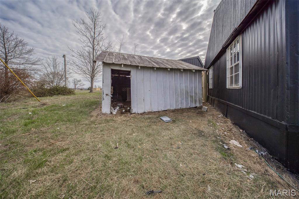 County - Commercial Sale