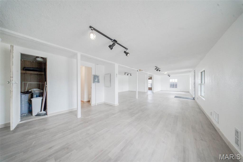 County - Commercial Sale