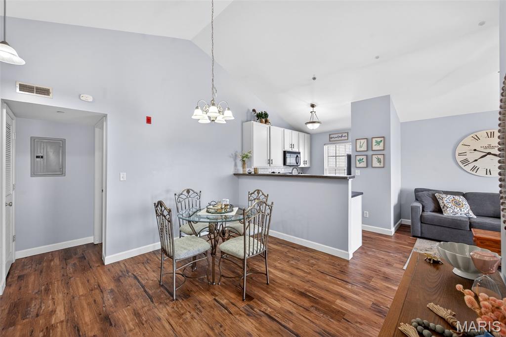 Springhurst Terrace #3 - Residential