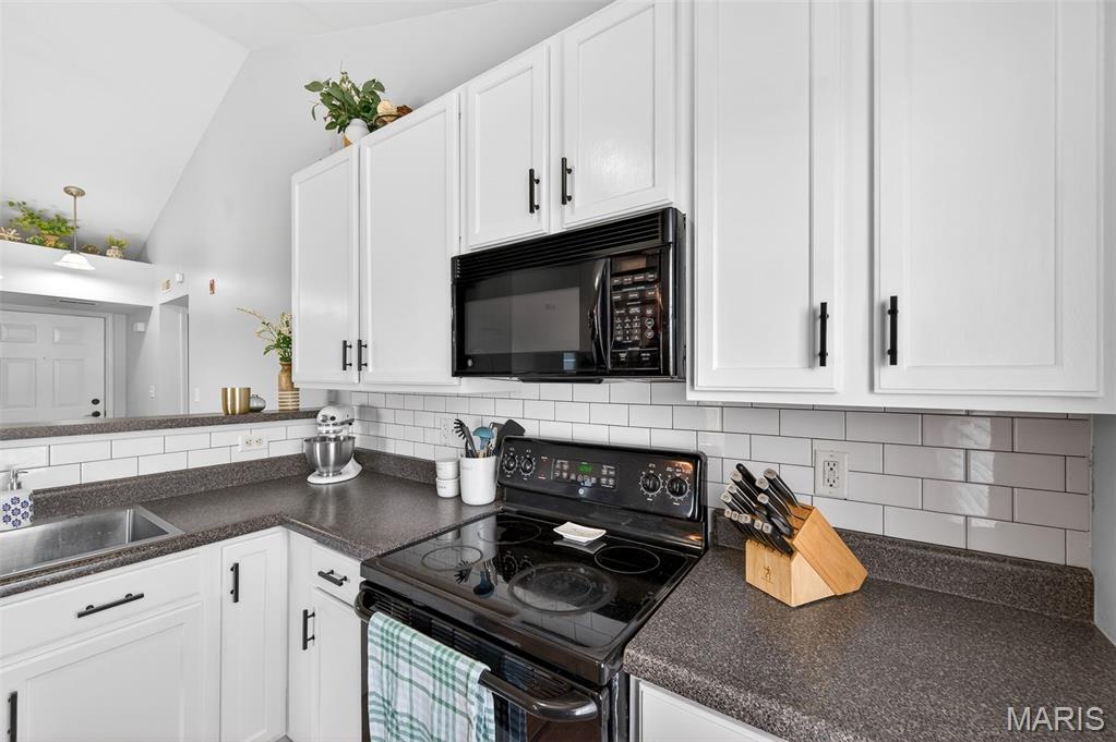 Springhurst Terrace #3 - Residential