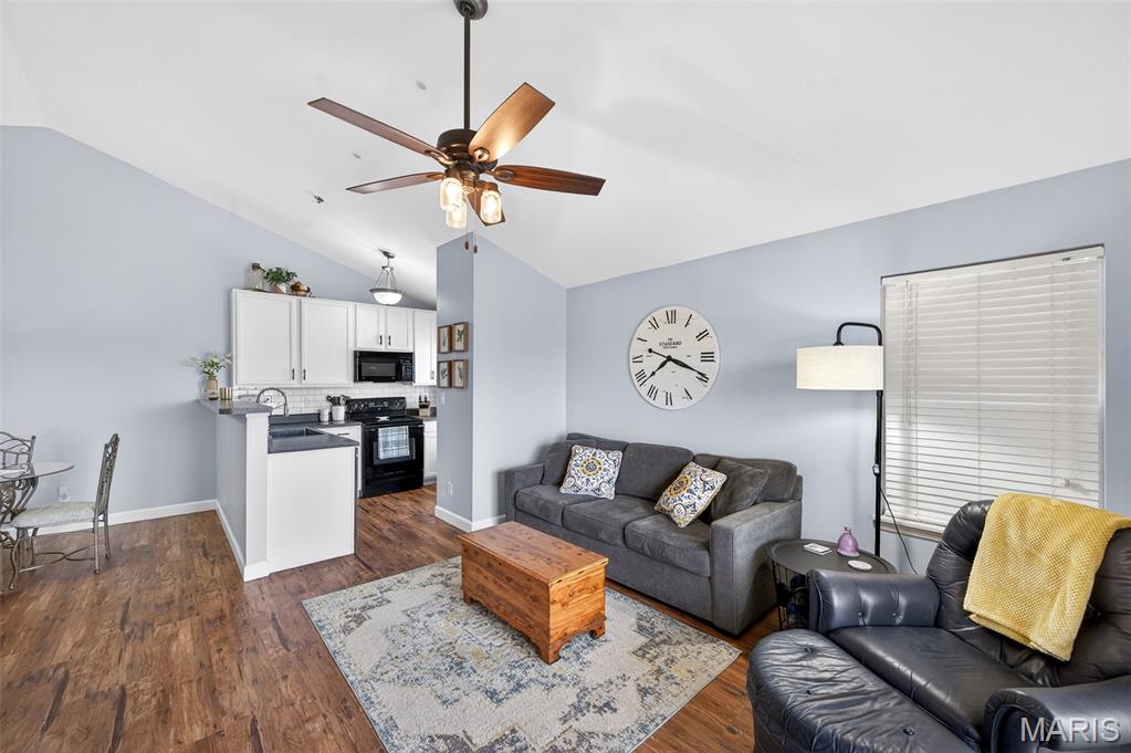 Springhurst Terrace #3 - Residential