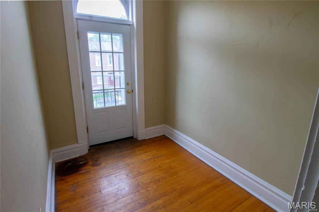 St Louis, Missouri 63110, United States, 2 Bedrooms Bedrooms, ,1 BathroomBathrooms,Residential,Active,187270