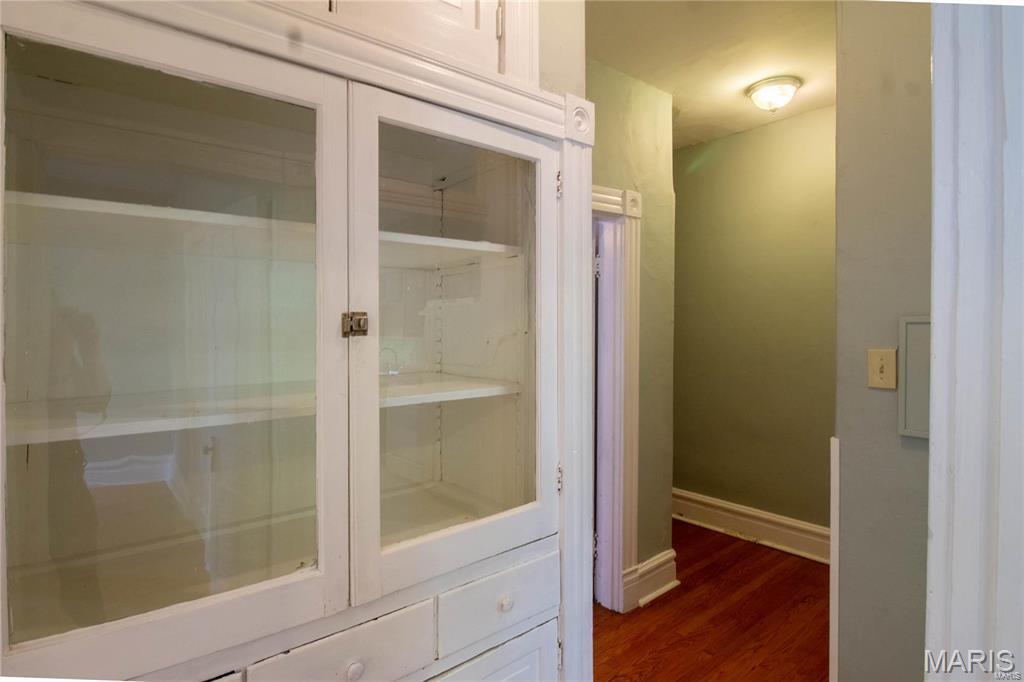 St Louis, Missouri 63110, United States, 2 Bedrooms Bedrooms, ,1 BathroomBathrooms,Residential,Active,187270