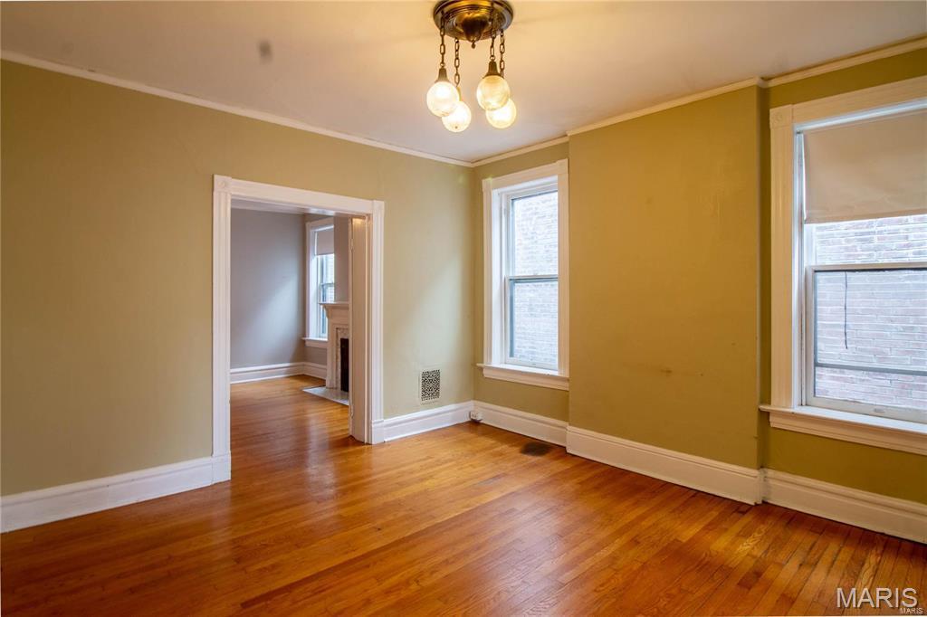 St Louis, Missouri 63110, United States, 2 Bedrooms Bedrooms, ,1 BathroomBathrooms,Residential,Active,187270