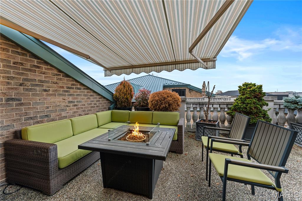 Shaw Park Villas Ph 2 Condo - Residential