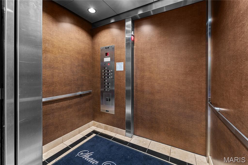 Shaw Park Villas Ph 2 Condo - Residential