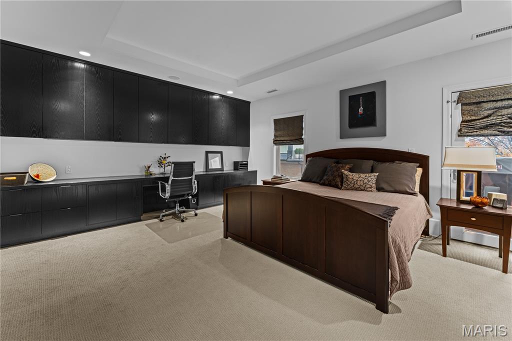 Shaw Park Villas Ph 2 Condo - Residential