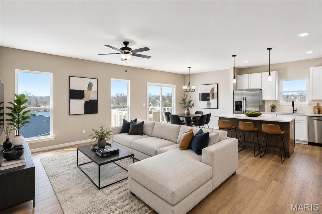 Photo of 152 Pellin's Court #152 STB, Washington, MO 63090 (MLS # 26066193)