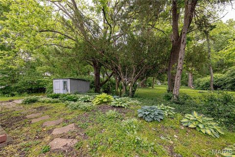 Tiny photo for 125 E Frisco Avenue, Webster Groves, MO 63119 (MLS # 26027930)
