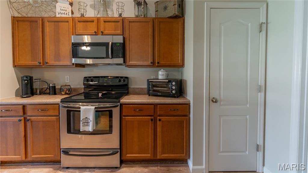 Meadows At Walnut Hollow - Residential