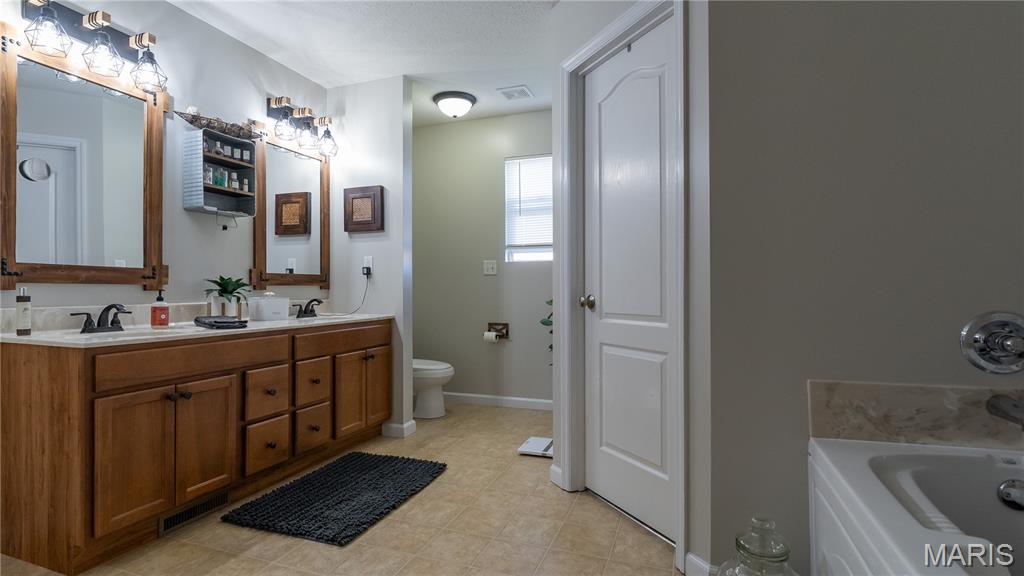 Meadows At Walnut Hollow - Residential