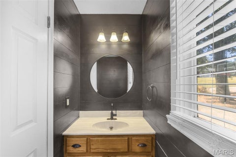 Tiny photo for 1722 Carolina Lane, Cape Girardeau, MO 63701 (MLS # 26068635)