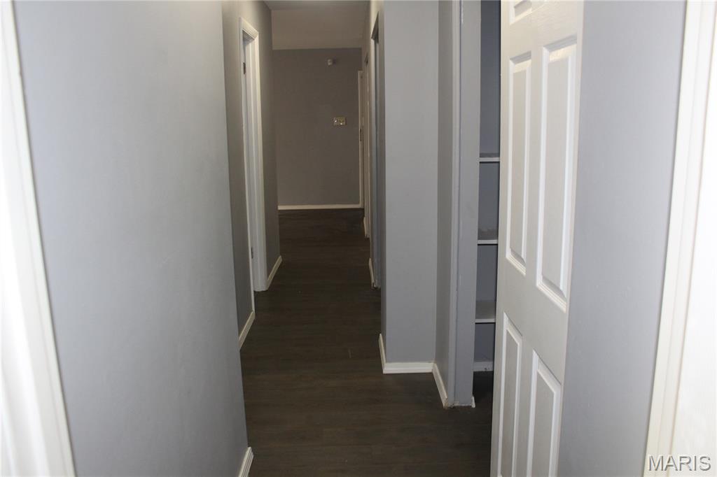 Hazelcrest Iii Condo - Residential