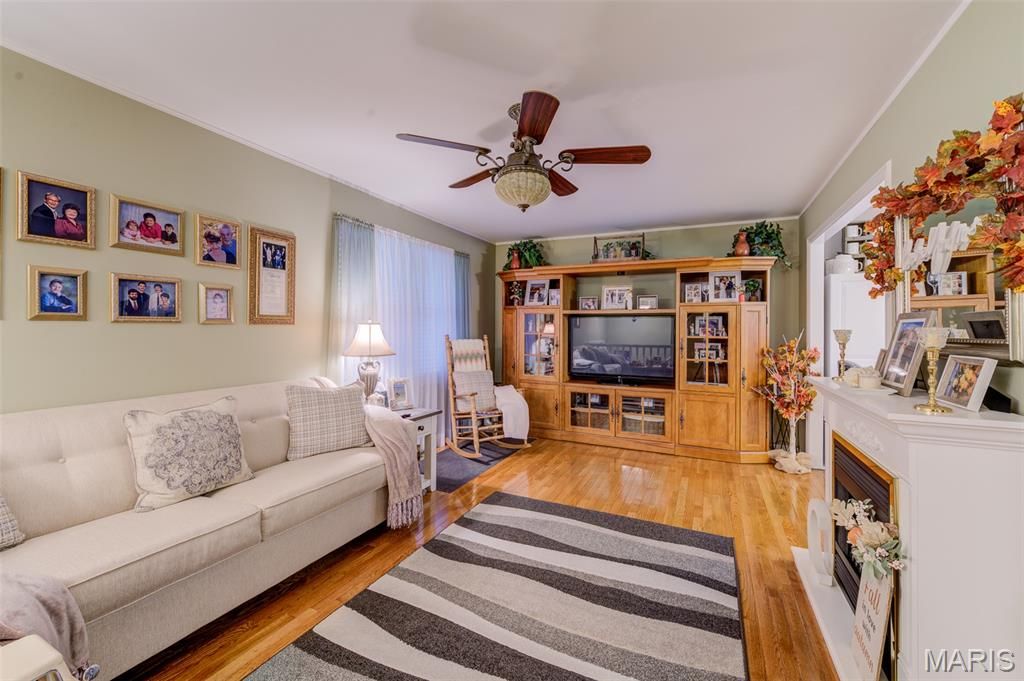 Photo of 128 Universal Drive, St Peters, MO 63376 (MLS # 25073357)