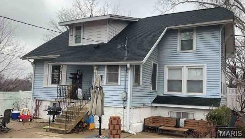 7096 Tholozan Avenue