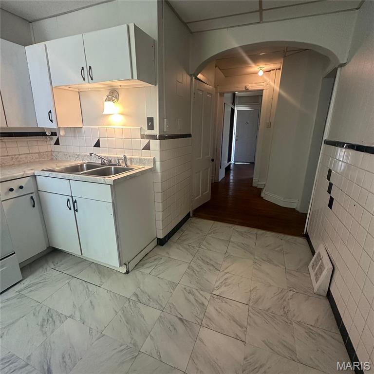 Scanlon Add - Residential Income