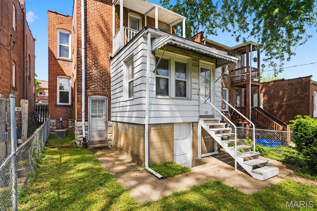 Russell Add 02 - Residential Income