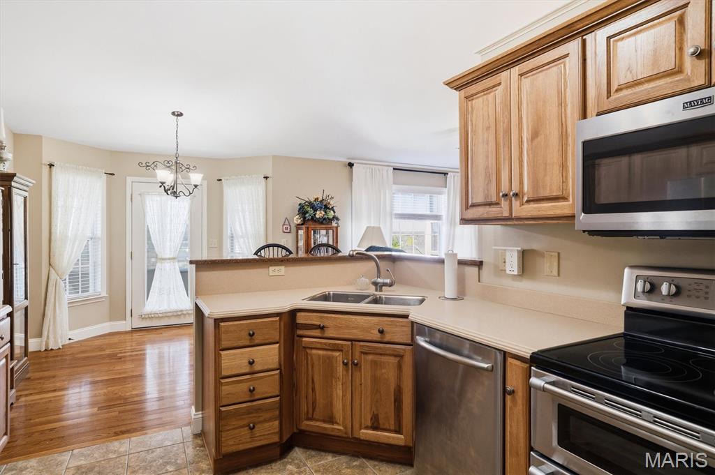 Stone Crest - Residential