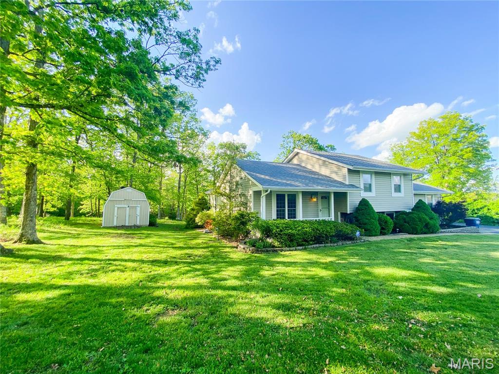 19113 Bent Oak Drive