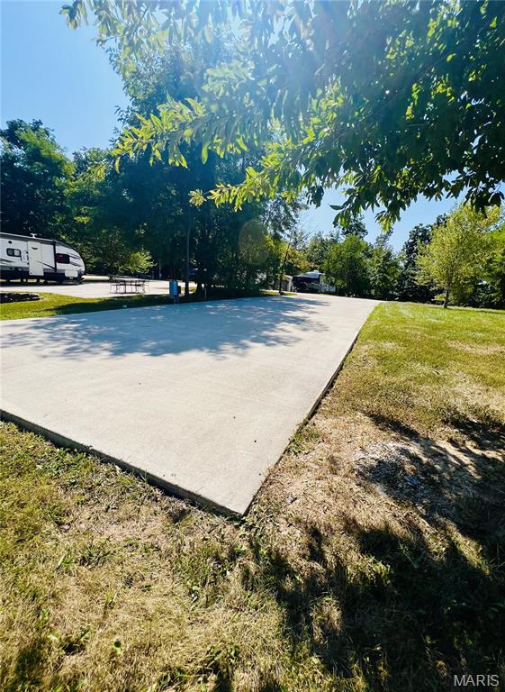 Adventure Out RV Park - Land