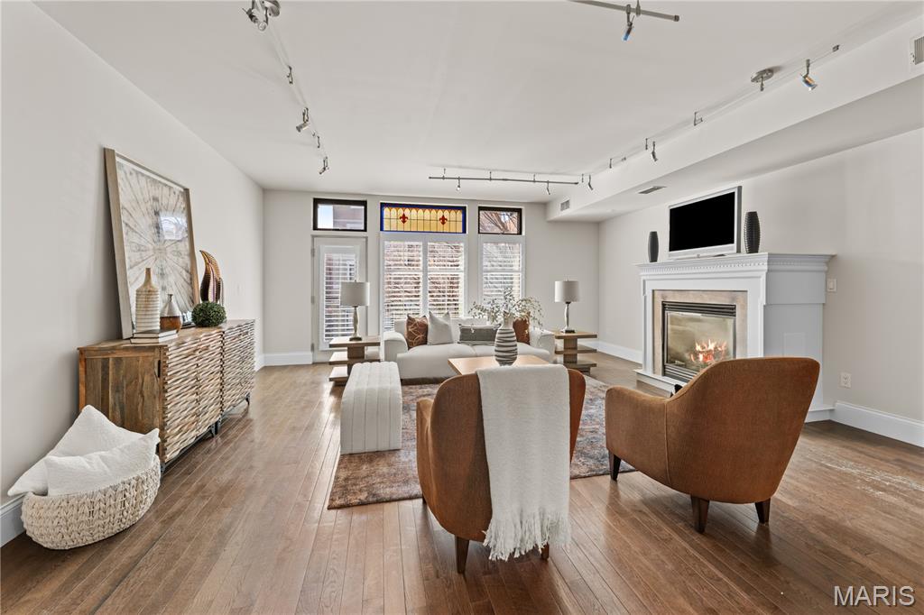 4443 Olive Street Twnhse - Residential