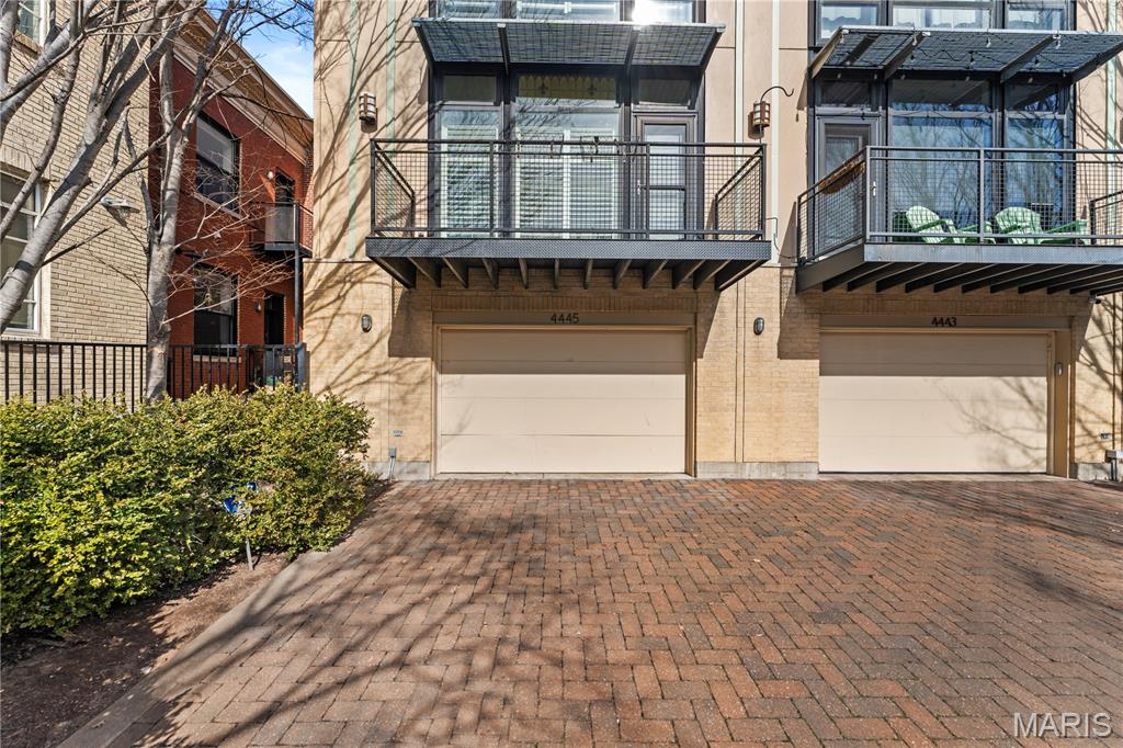 4443 Olive Street Twnhse - Residential