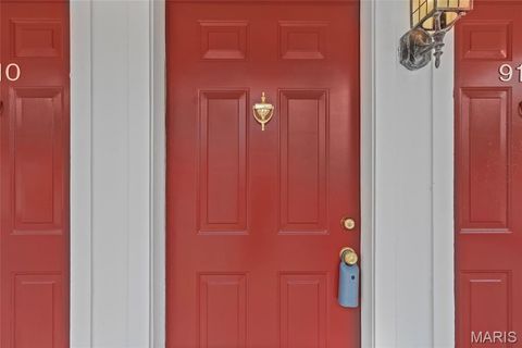 9112 W Swan Circle Brentwood MO 63144