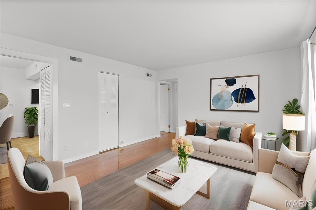 Brentwood Forest Condo Ph Four - Residential