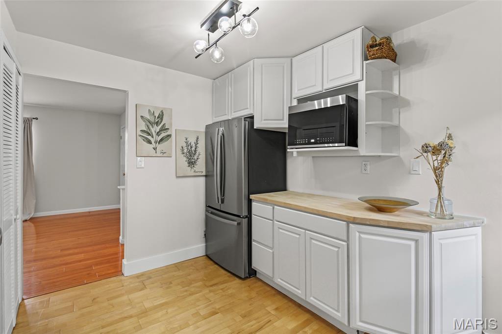 Brentwood Forest Condo Ph Four - Residential