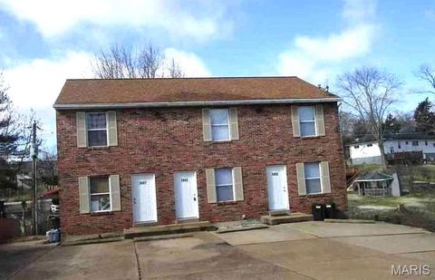 3865 Crest Circle Arnold MO 63010