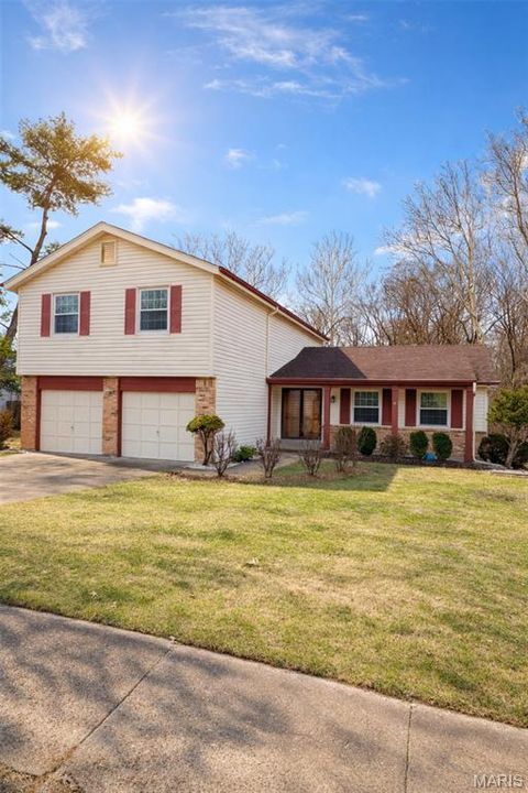 15024 Lake Clay Drive Chesterfield MO 63017