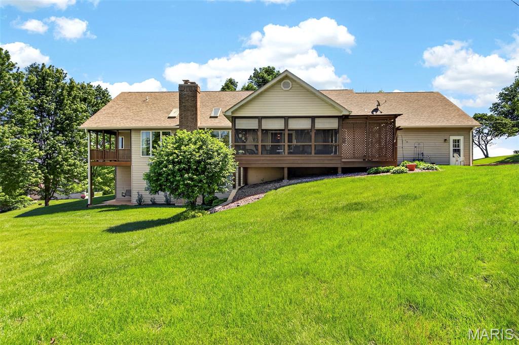 101 Hilltop Court