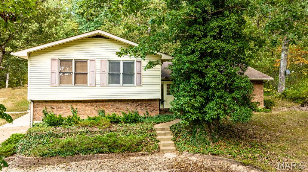 35 Castle Acres