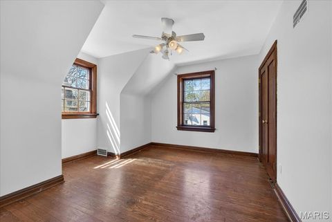 Tiny photo for 1 Forest Glen Lane, Kirkwood, MO 63122 (MLS # 26021352)