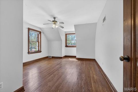 Tiny photo for 1 Forest Glen Lane, Kirkwood, MO 63122 (MLS # 26021352)