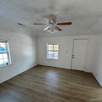 L F Daltons 03 - Residential