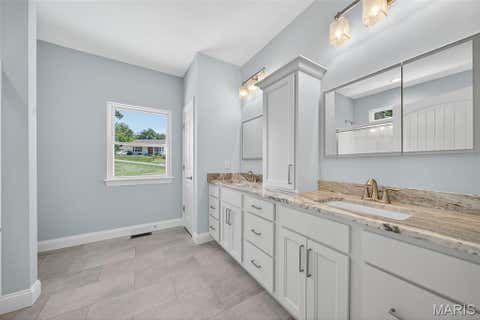 Tiny photo for 130 Bristol Ridge Drive, Troy, MO 63379 (MLS # 26036564)