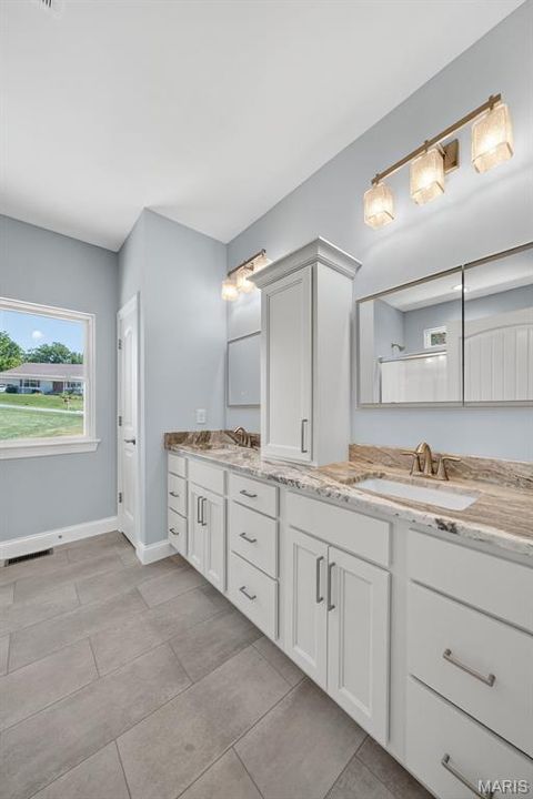 Tiny photo for 130 Bristol Ridge Drive, Troy, MO 63379 (MLS # 26036564)