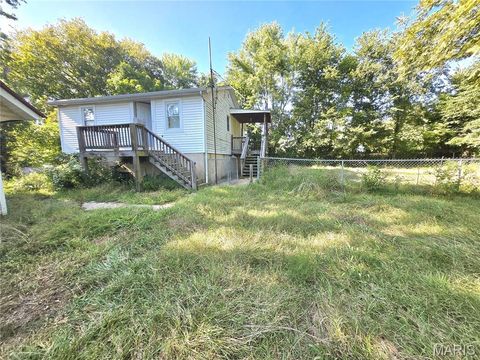 412 E Frisco Street Pacific MO 63069