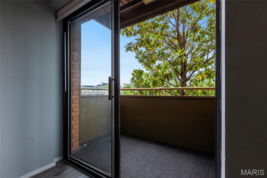 Shaw Park Place Condo - Residential