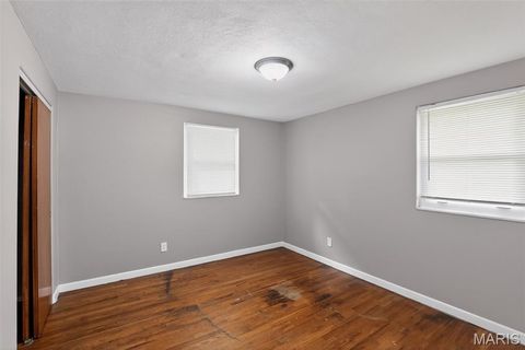 Tiny photo for 1001 Olympia Drive, St Louis, MO 63135 (MLS # 26026453)