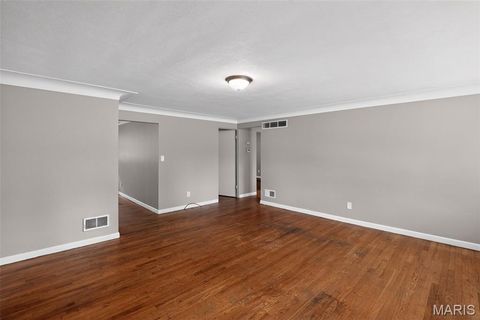 Tiny photo for 1001 Olympia Drive, St Louis, MO 63135 (MLS # 26026453)