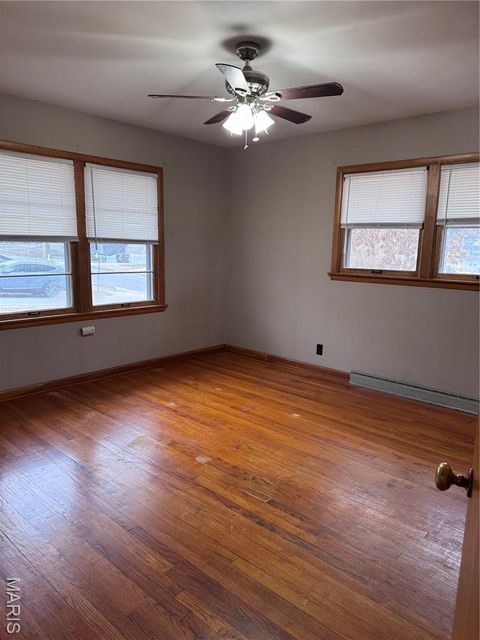Tiny photo for 904 2nd Street, Troy, MO 63379 (MLS # 25071022)